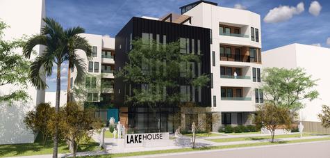 Lake House Apts